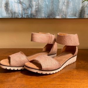 Gabor cobra nubuk sandals size 7.5 US
